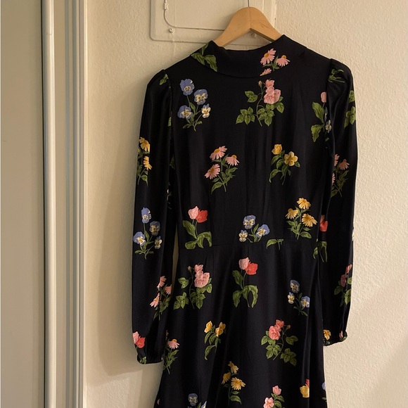 NEW Reformation Will Dressn in Night Bloom - Picture 6 of 8